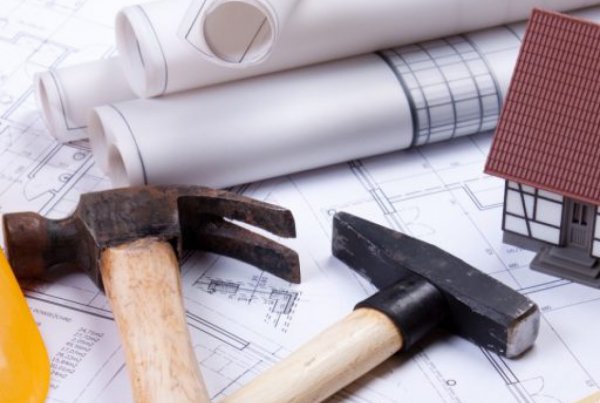 home improvement contractor